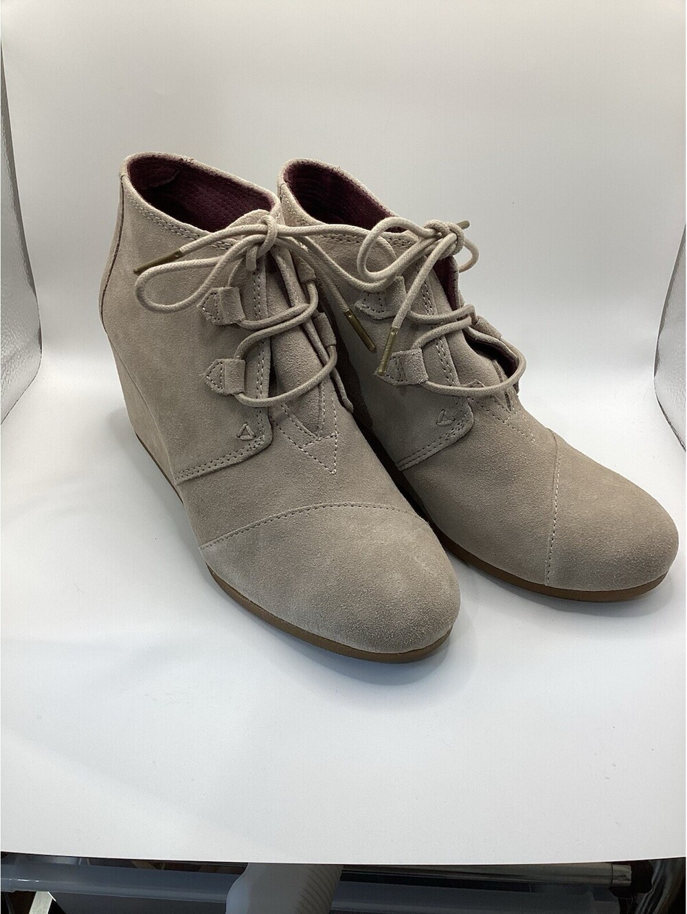 TOMS Women's Size 9.5 Desert Lace-up Wedge Ankle Boot Taupe Beige Suede